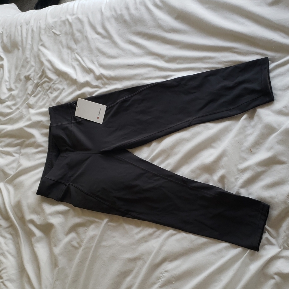 NWT Lululemon Time to Sweat Crop 23" Grey leggings size 8